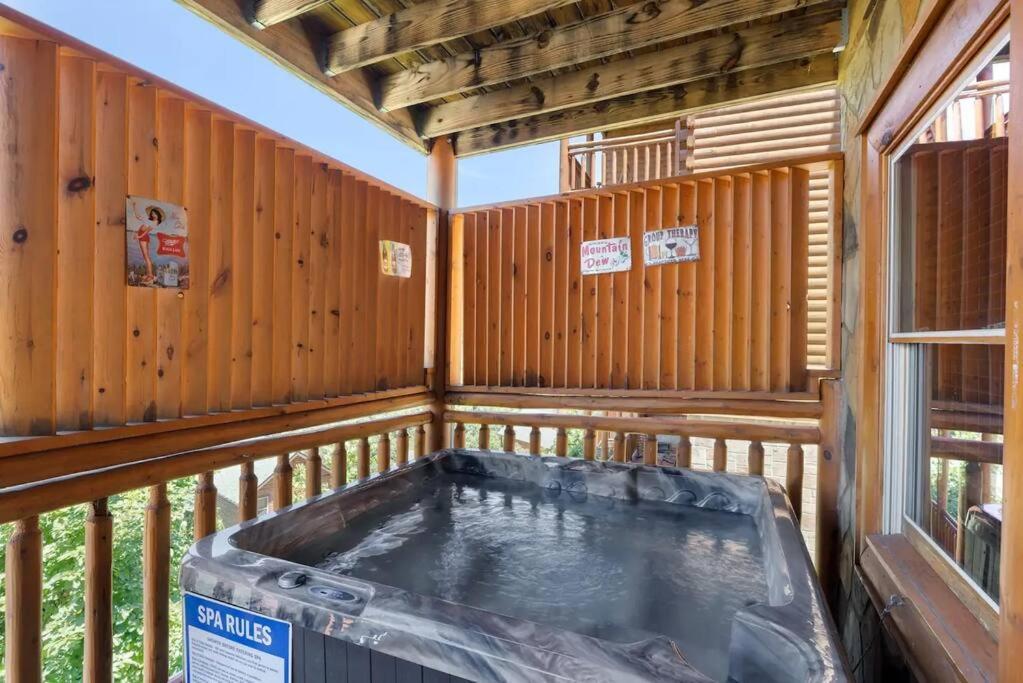 Heated Pool Hot Tub Game Room Mountain Views Sevierville Dış mekan fotoğraf